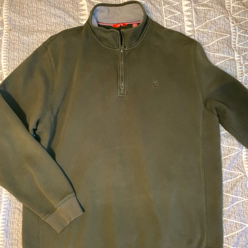 Izod Pullover Fleece